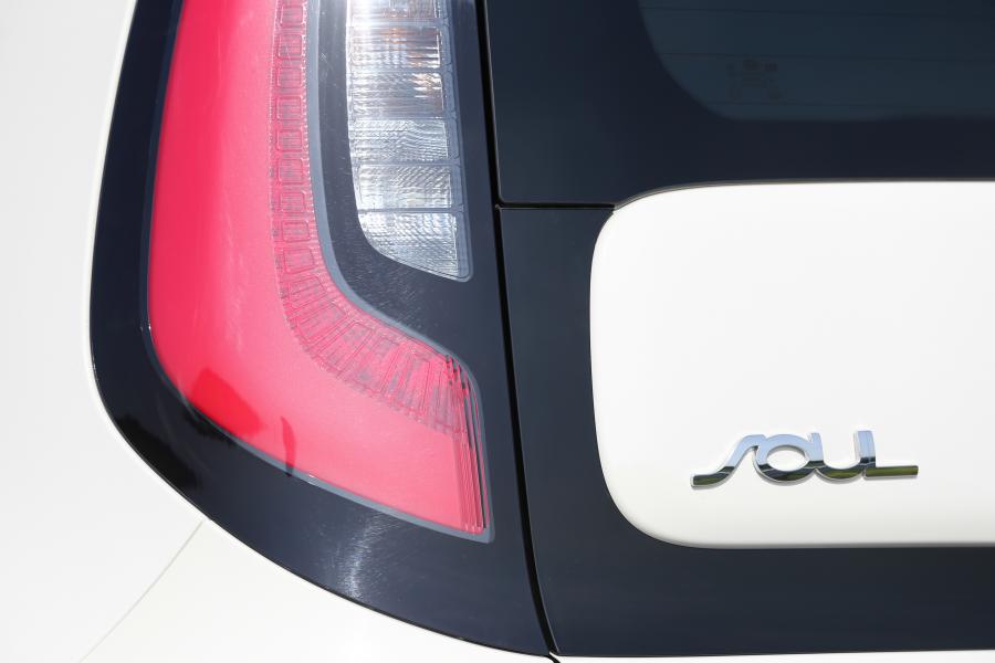  Kia Soul 2014 года  (EU) (фото 41 из 266)